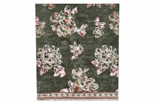 15 White and Dark Green Linen Bedsheet